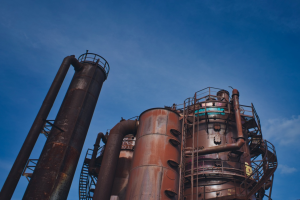 A fractional distillation plant