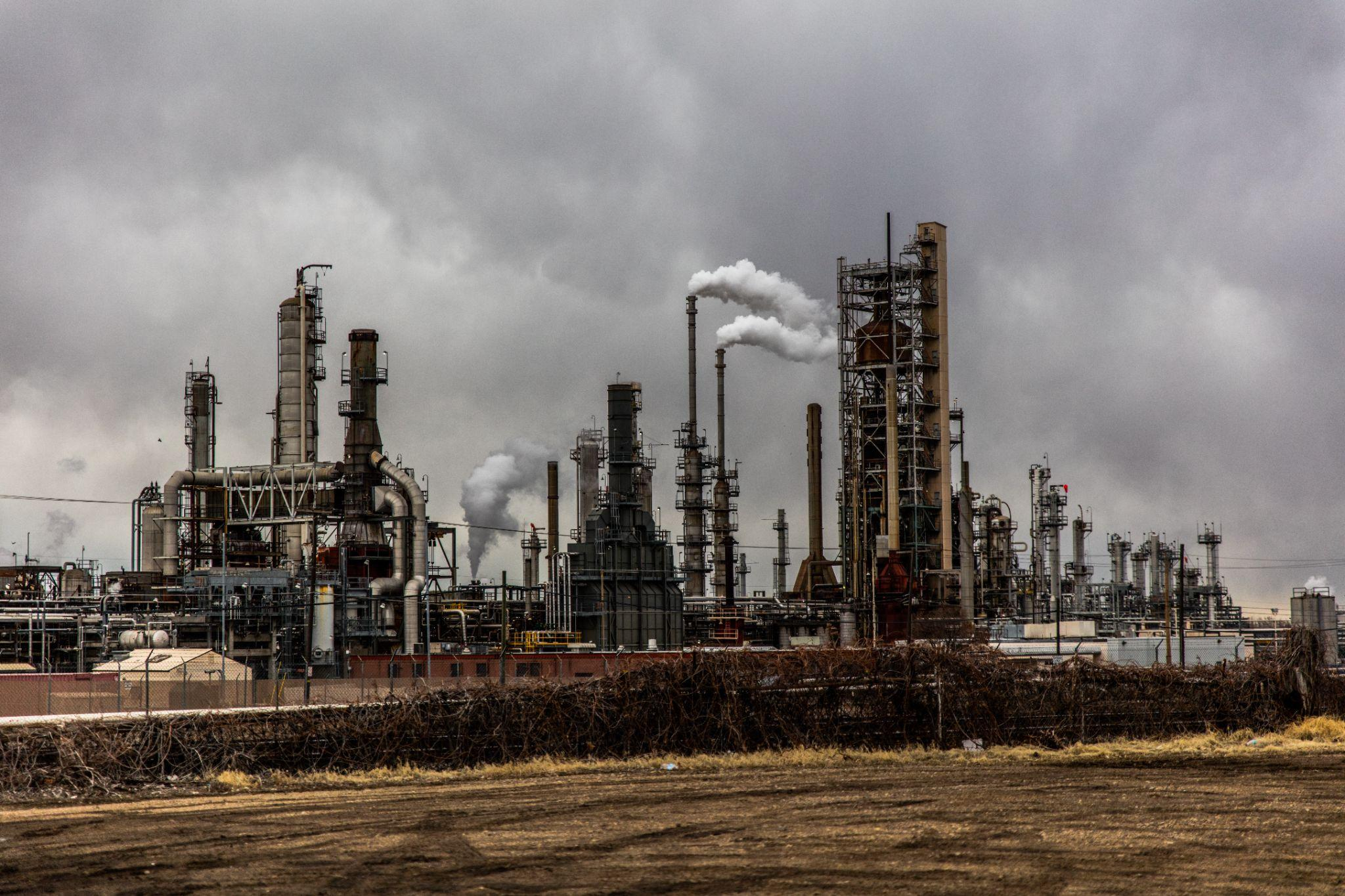 Oil production plant
